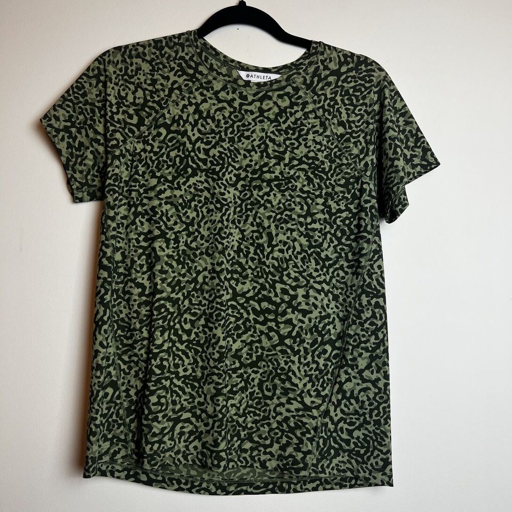 Athleta Ultimate Train Tee Olive Green Camo Sz XS - Picture 2 of 11
